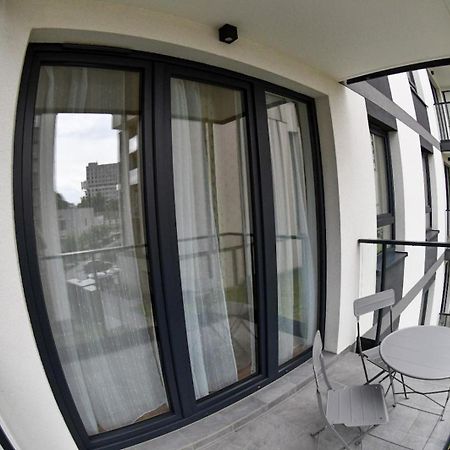 Elegant Two-Room Apartment, Sleeps 4, Near Turon Arena, With Balcony קרקוב מראה חיצוני תמונה