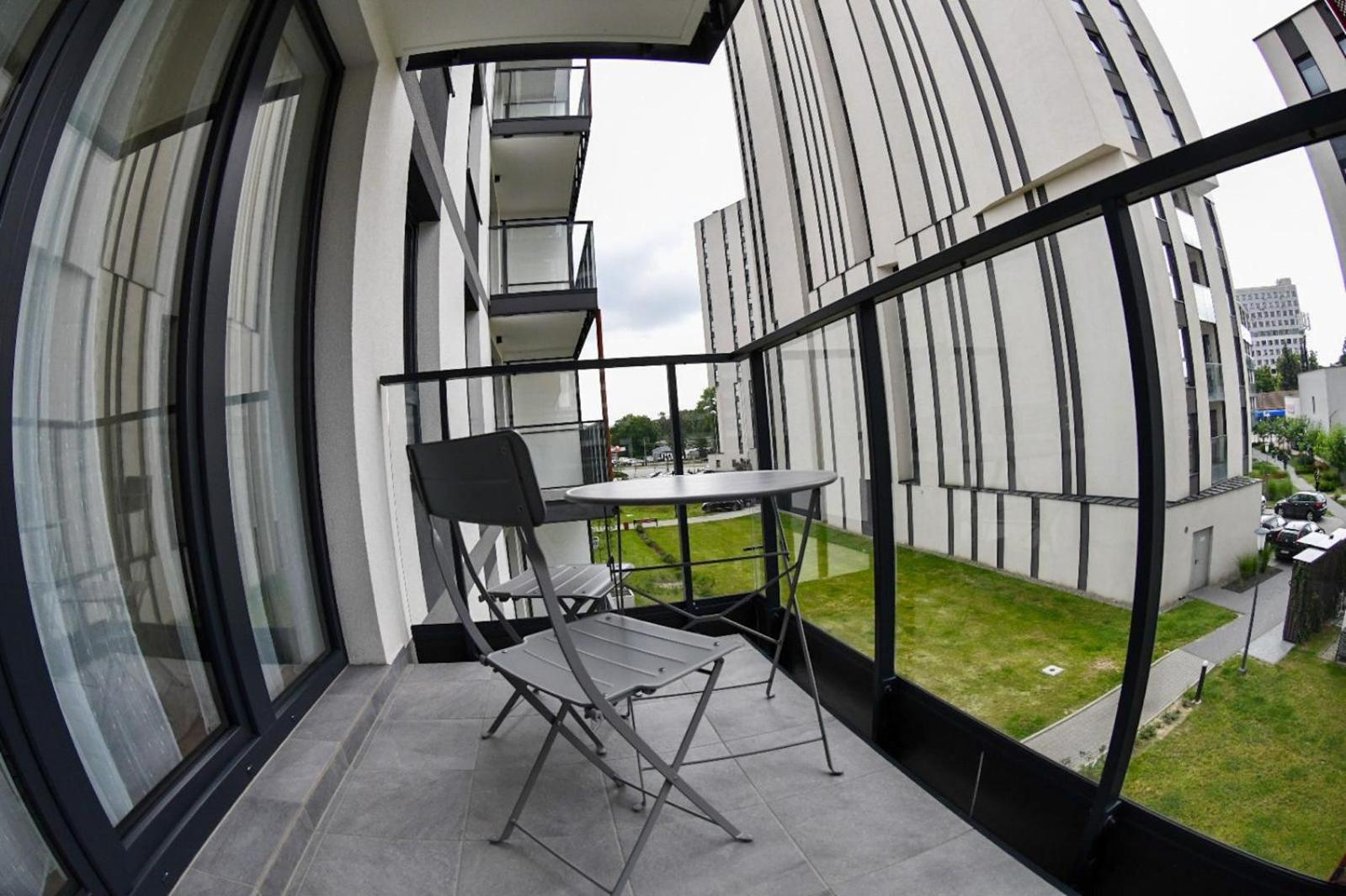 Elegant Two-Room Apartment, Sleeps 4, Near Turon Arena, With Balcony קרקוב מראה חיצוני תמונה